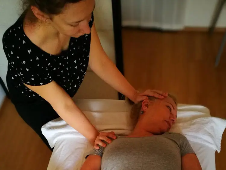 tuina-workshop-massage-nacken-2